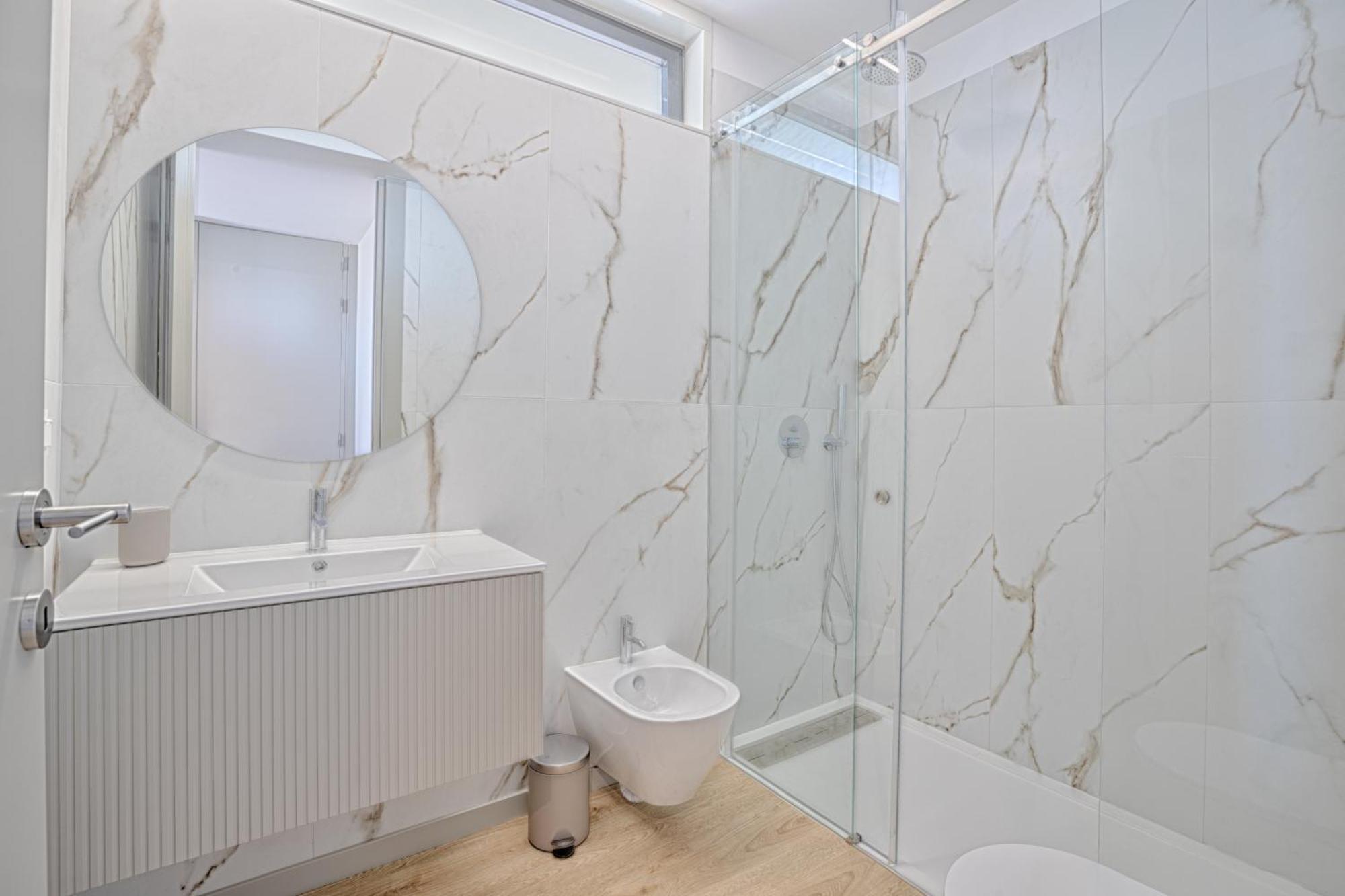 Brand New Luxurious Ap T2 - Amazing View- With Garage Apartment Vila Nova de Gaia Bagian luar foto
